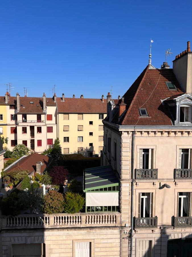 Central - Le Sambin Dijon Buitenkant foto